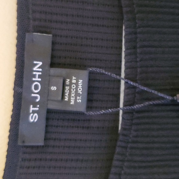 St John Belted Plisse Textured Jersey Tunic Top In Caviar Size S NWT'S - Picture 8 of 13